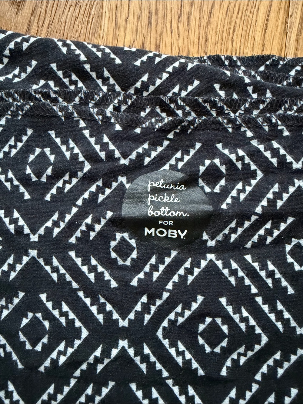 Moby Petunia Pickle Bottom Black & White Baby Wearing Wrap